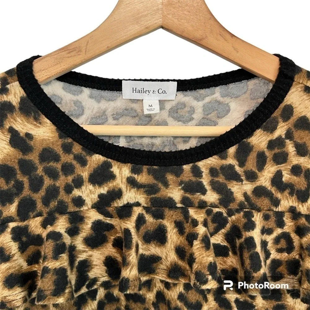 Hailey and Co. Emmy Leopard Print Black Ruffle Long Sleeve Blouse Top Size M - Picture 4 of 5